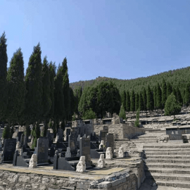 玉函山安息园传统立碑