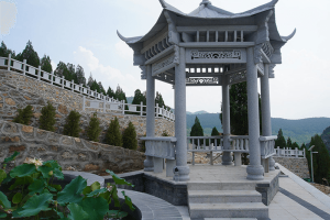 官山陵园景观图