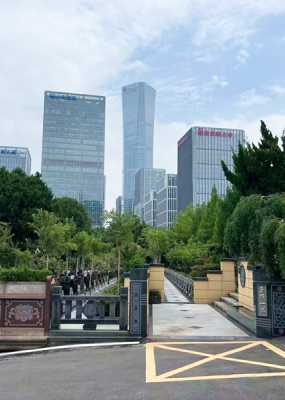 玉顶山公墓环境图