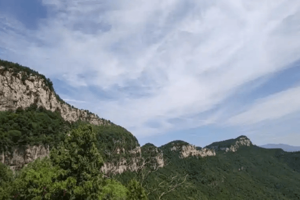 福禄山纪念园景观图
